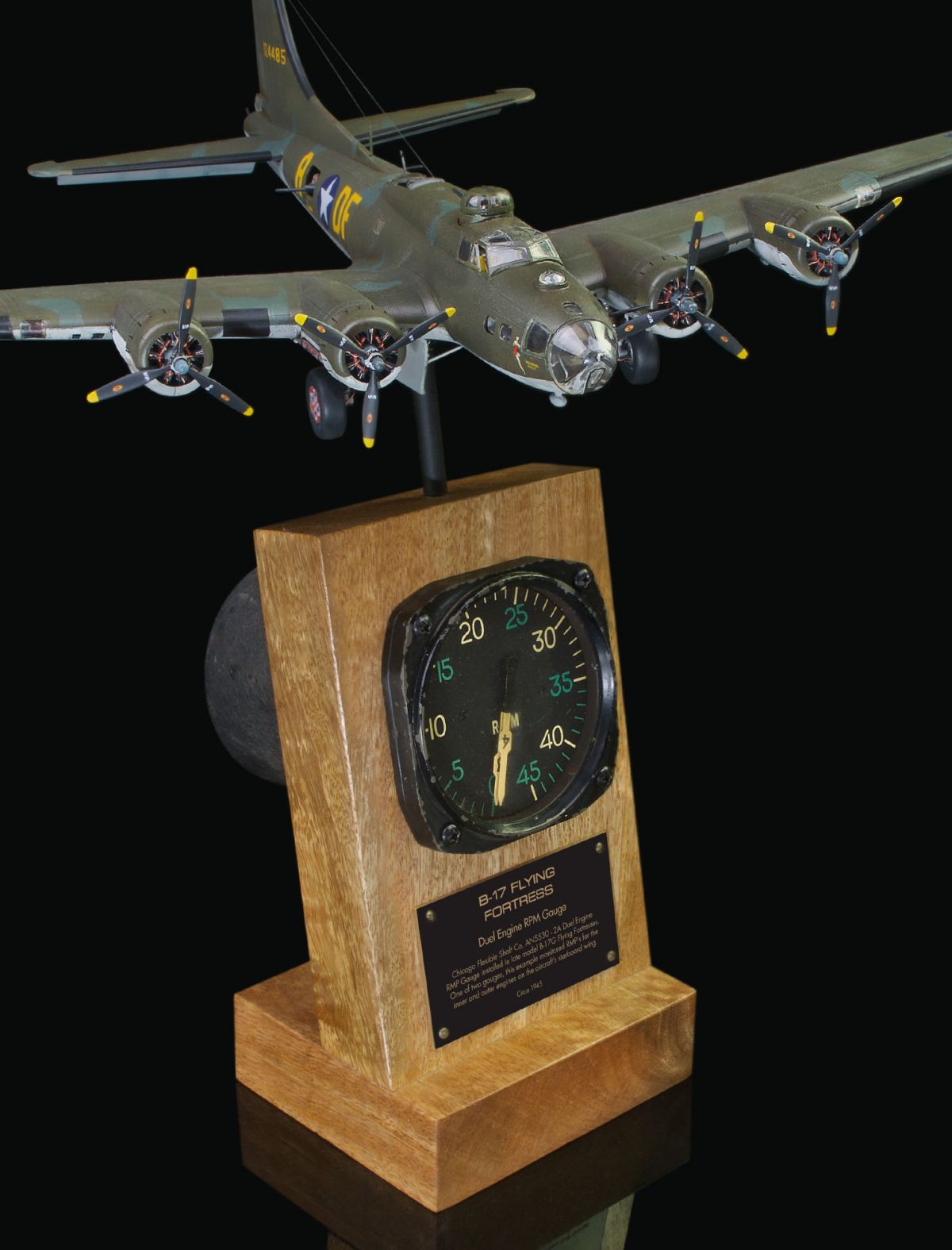 B-17 AN5530 - 2A DUEL ENGINE RPM GAUGE